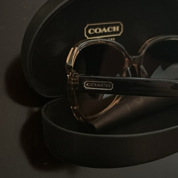 Women’s Coach Sunglasses - Brand New - Picture 3 of 4